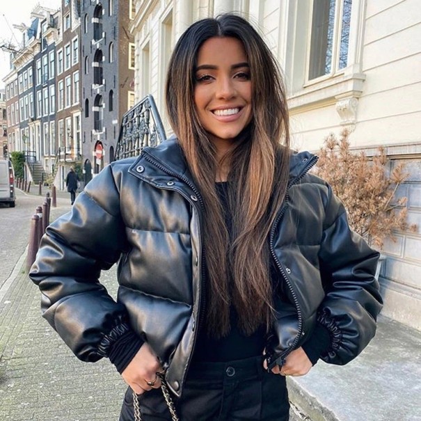Chaqueta de invierno de mujer negra B675 S
