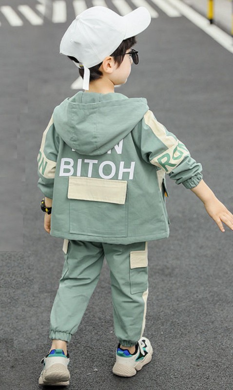 Chaqueta y pantalón niño L1639 verde claro 4