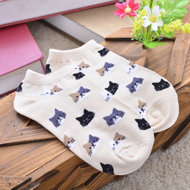 Chaussettes de cheville pour femmes avec des chats - 3 paires crème