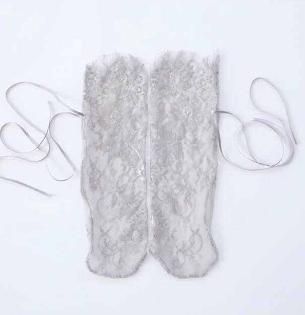 Chaussettes en dentelle pour femmes A432 gris