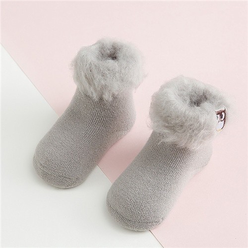 Chaussettes en peluche pour enfants A1492 gris 18-24 mois