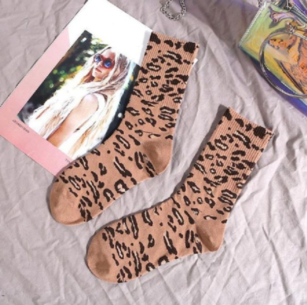 Chaussettes léopard pour femmes kaki