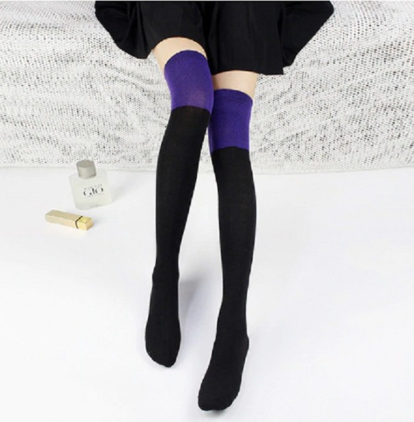 Chaussettes montantes bicolores pour femmes violet