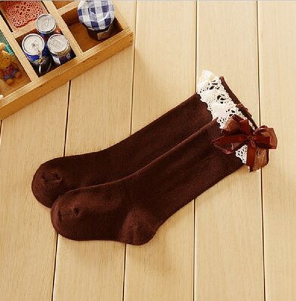 Chaussettes montantes pour filles avec volants et nœud marron 1-3 ans