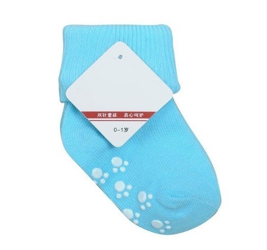 Chaussettes pour enfants avec des pattes bleu clair