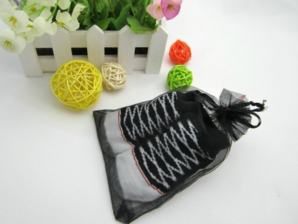 Chaussettes pour enfants avec motif de baskets noir