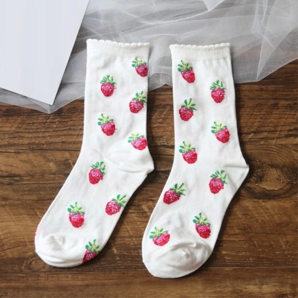 Chaussettes pour femmes avec des fraises 3