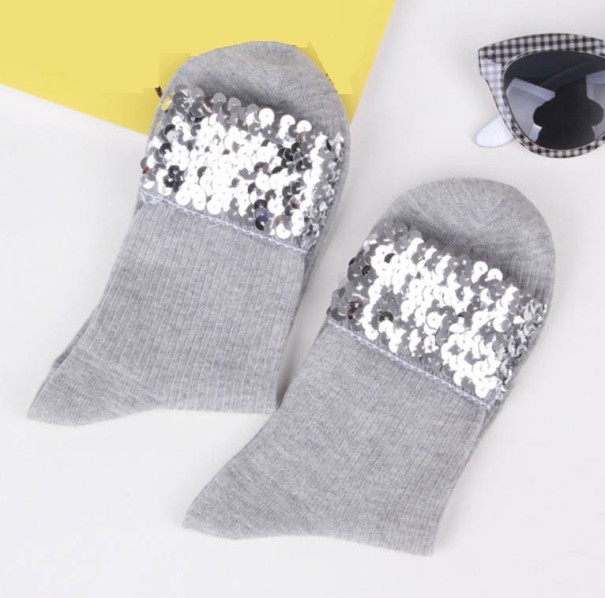 Chaussettes pour femmes avec des paillettes gris