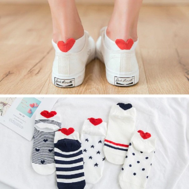 Chaussettes pour femmes avec un petit cœur - 5 paires 1