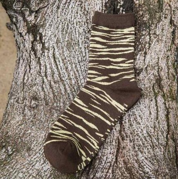 Chaussettes pour hommes avec motif de zèbre marron