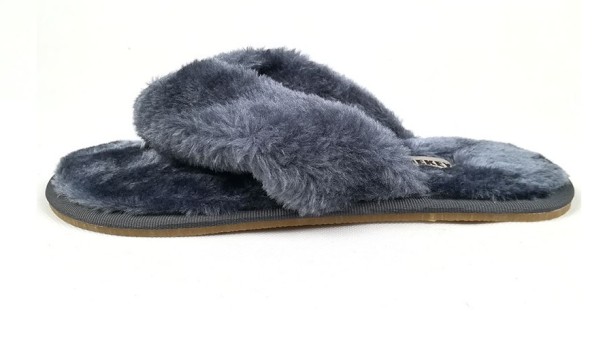 Chaussons en peluche pour femmes gris 37