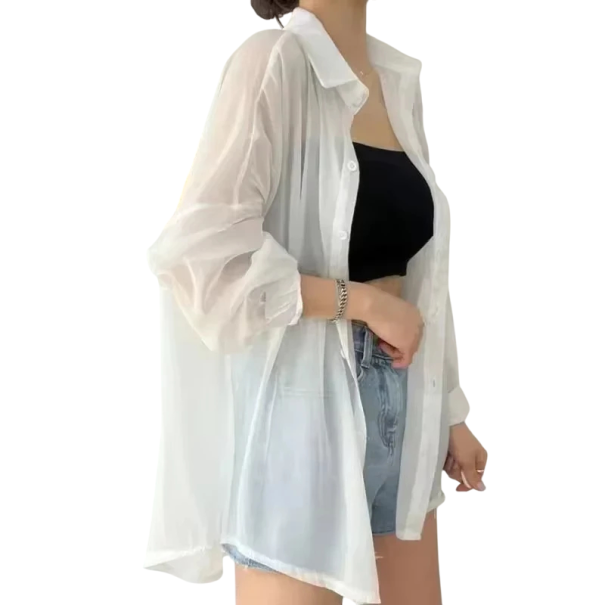 Chemise légère à manches longues pour femme Matière transparente Coupe ample Haut aéré pour l’été Superposition élégante sur un débardeur ou une robe blanc