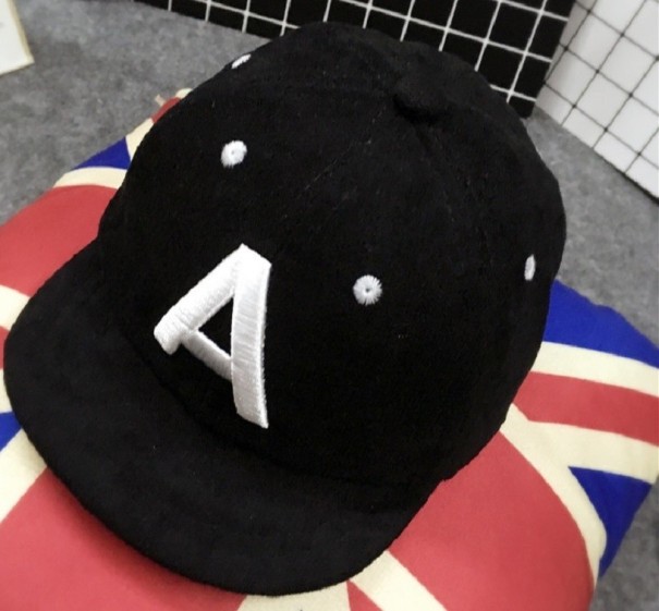 Children's Cap with Letter black