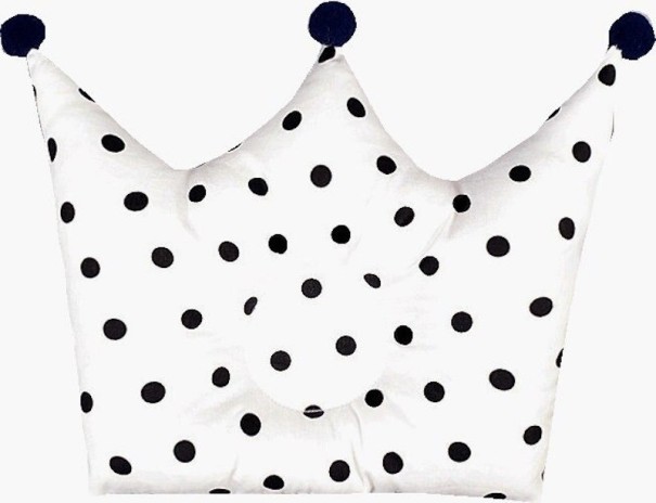 Children's Crown Cushion E476 1