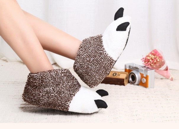 Chinelos femininos com garras castanho 41