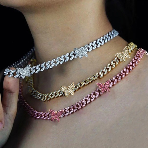 Chokerhalsband för kvinnor med fjärilar