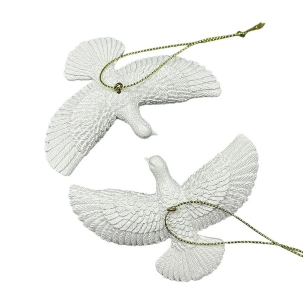 Christmas Dove Ornaments 9 cm x 6 cm Set of 2 Detailed White Decorations with Hanging String Delicate Bird Motif for the Tree Festive Decoration 1