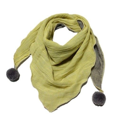 Chusta dziecięca z pomponami J597 10