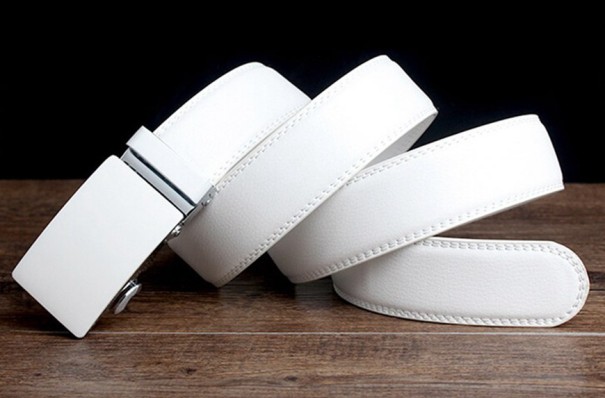 Cinturón de cuero genuino elegante para hombre J1565 blanco 115 cm