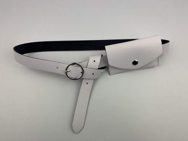 Cinturón de piel para mujer con bolsillo blanco 1