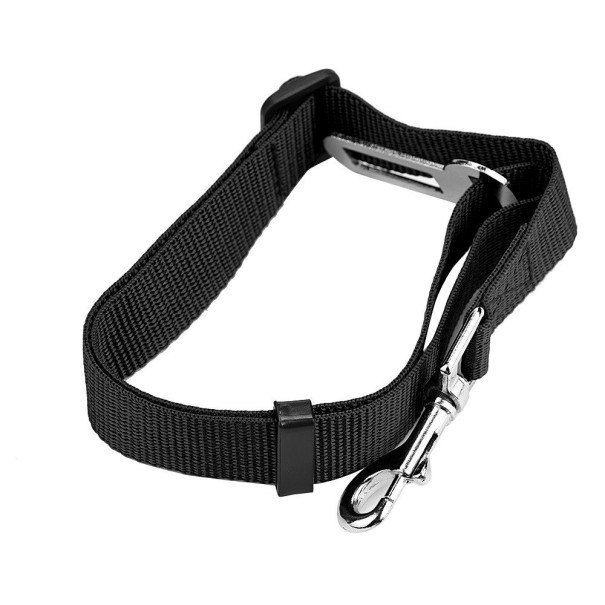 Cinturón de seguridad para perros en el coche negro Cinturón de seguridad para perros en el coche negro