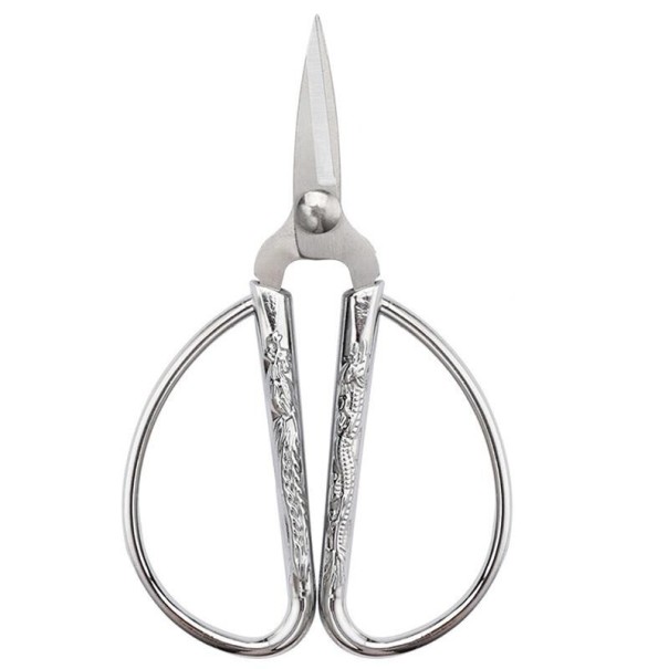 Ciseaux à broder T907 2
