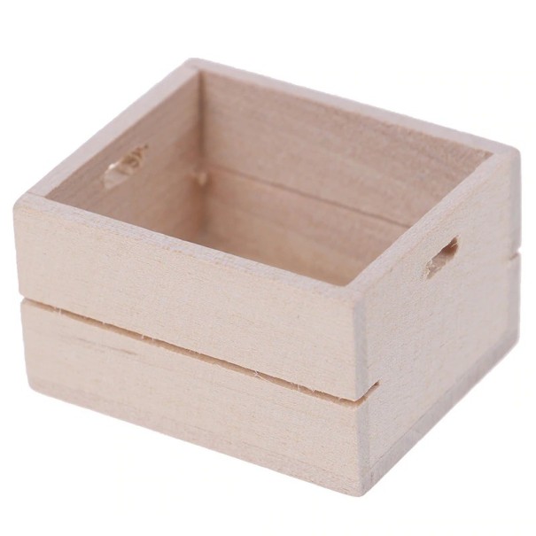 Coffre en bois pour poupée 1