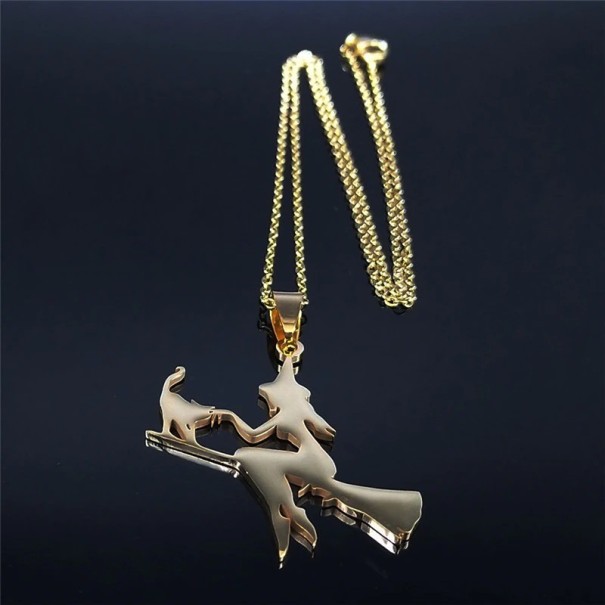 Colar feminino com bruxa 5