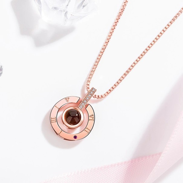 Colar feminino com pendente D657 rosa velho