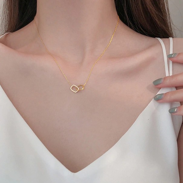 Colar feminino com pendente unido D405 dourado 2