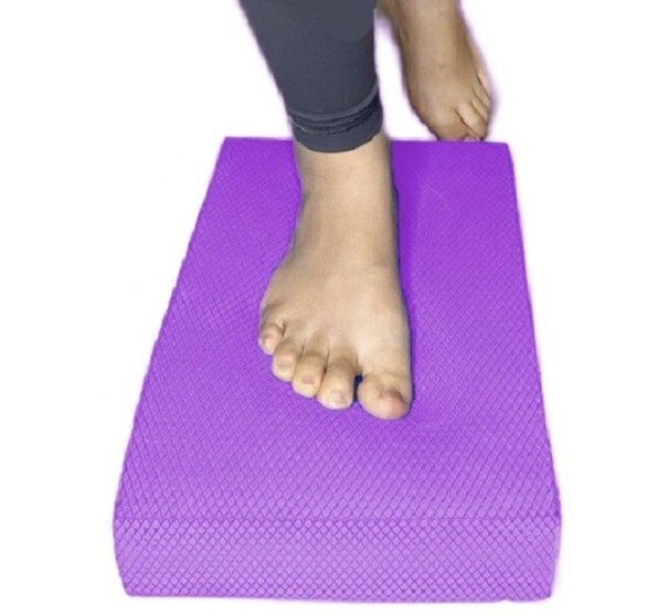 Colchoneta de espuma para ejercicios de equilibrio 31 x 20 x 6 cm morado