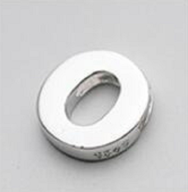 Colgante de mujer con letra del alfabeto D430 O
