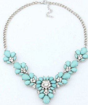 Collana da donna con fiori colorati J843 turchese