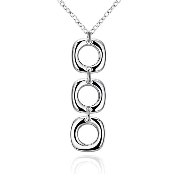 Collana da donna con pendente massiccio 1