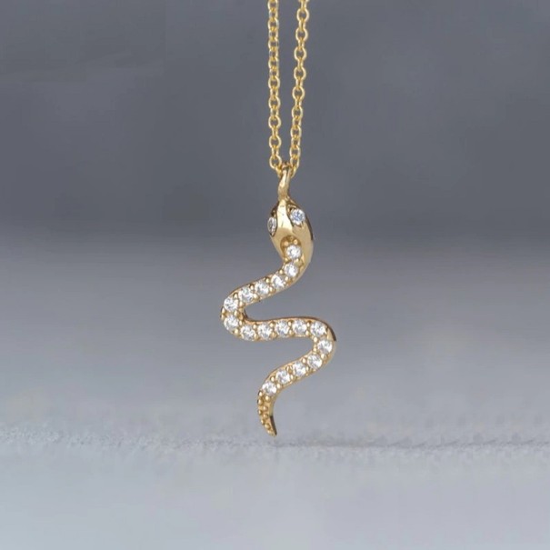 Collana da donna con serpente G577 1