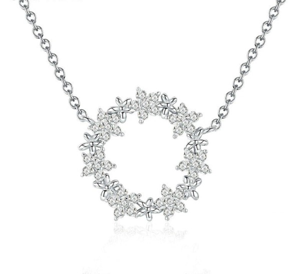 Collar de mujer con círculo floral. 1