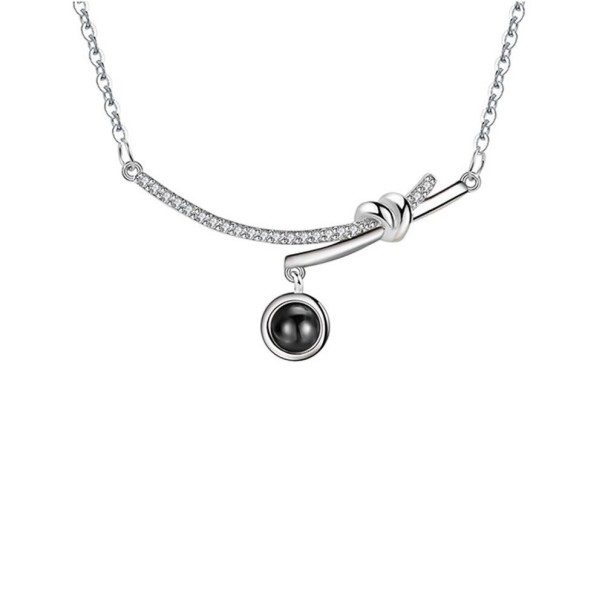 Collar de mujer con colgante D583 1