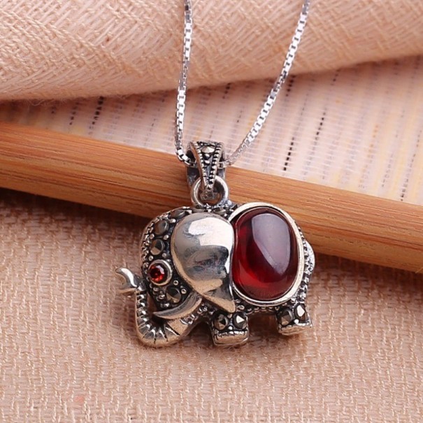 Collar de mujer con colgante D818 1