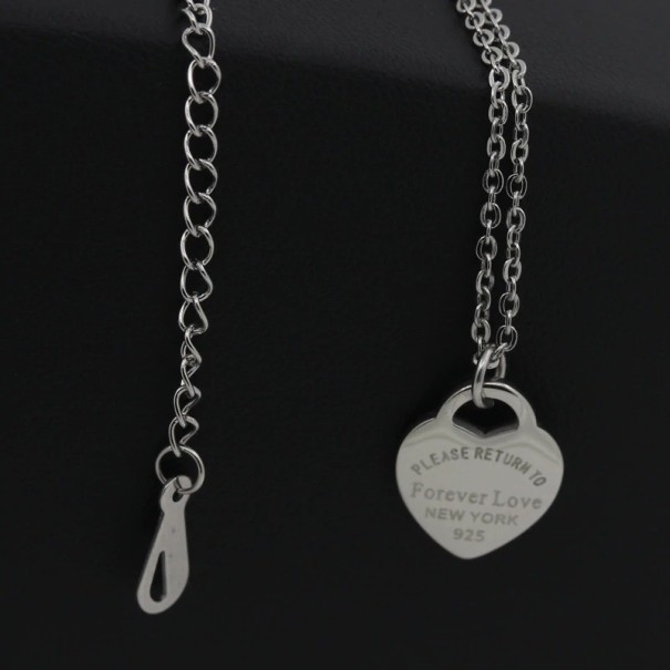 Collar de mujer con colgante de corazón D179 plateado