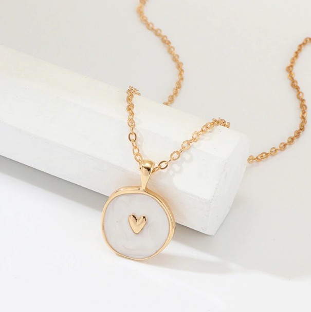 Collar de mujer con colgante G733 blanco