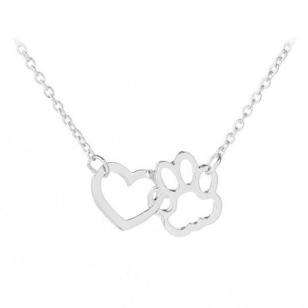 Collar de mujer con corazón y patita plateado