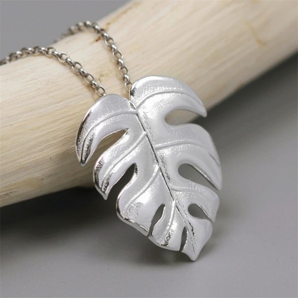 Collar de mujer con hoja G655 plateado