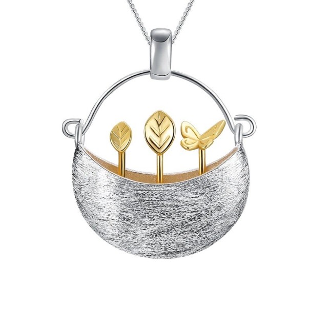 Collar de mujer con maceta dorado