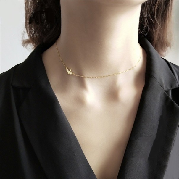 Collar de mujer con pájaro M70 1