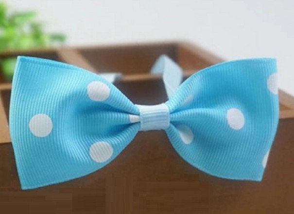 Collare con farfallino C766 azzurro