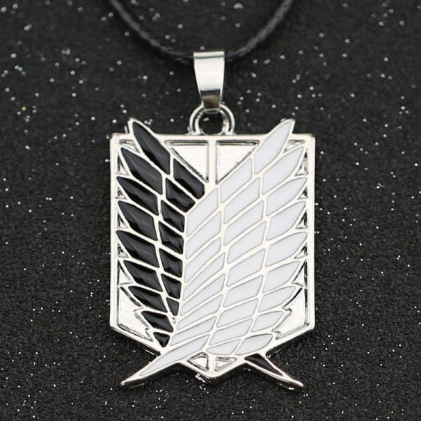 Collier avec pendentif D162 2