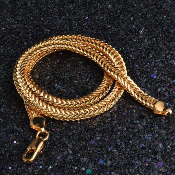 Collier doré pour femmes 1