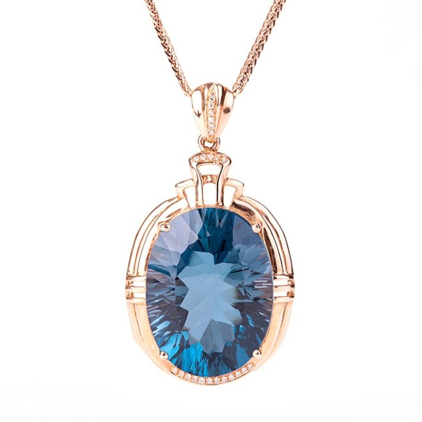 Collier féminin avec pendentif D649 1