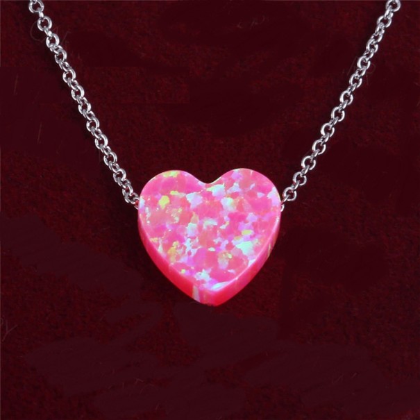 Collier femme avec cœur en opale 3