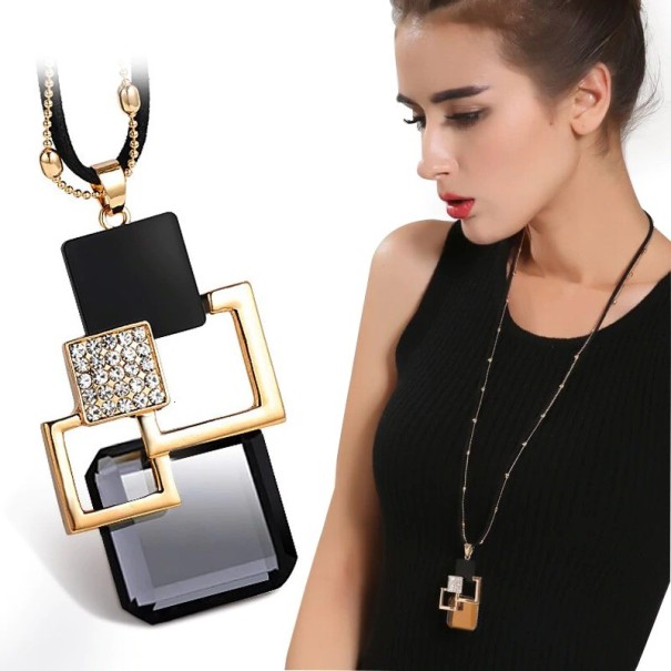 Collier long pour femme avec pendentif D53 3